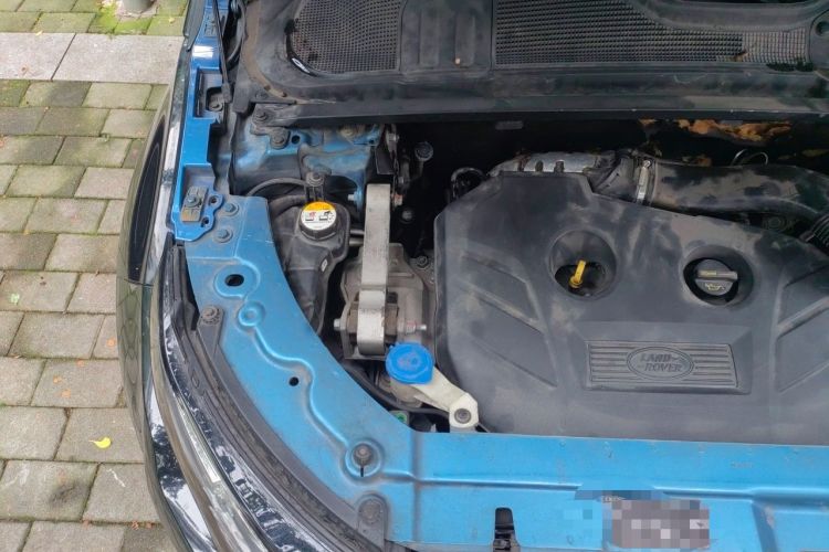 Used Land Rover Range Evoque 2014 2.0T 5-Door Ignite Edition Engine Bay Right