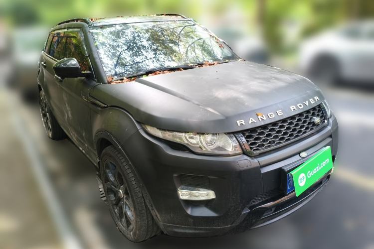 Used Land Rover Range Evoque 2014 2.0T 5-Door Ignite Edition Front Right 45 Deg