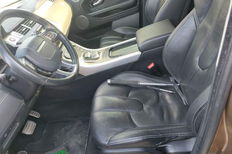 Used Land Rover Range Evoque 2014 2.0T 5-Door Ignite Edition Left Front Seat