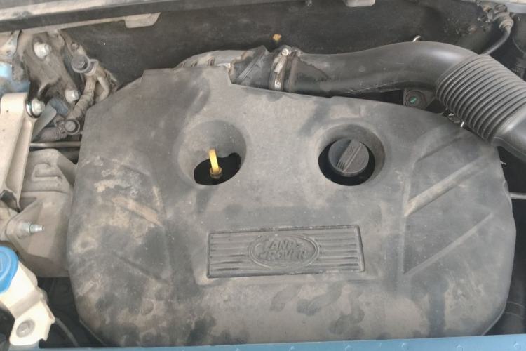 Used Land Rover Range Evoque 2014 2.0T 5-Door Luxury Edition Engine Bay
