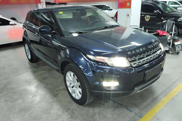 Used Land Rover Range Evoque 2014 2.0T 5-Door YAOZHEN Edition Front Right 45 Deg