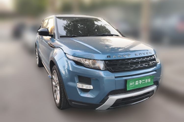 Used Land Rover Range Evoque 2014 2.0T 5-Door Ignite Edition Front Right 45 Deg