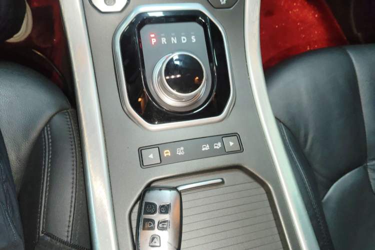 Used Land Rover Range Evoque 2014 2.0T 5-Door YAOZHEN Edition Gear Lever