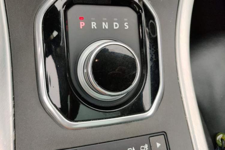 Used Land Rover Range Evoque 2014 2.0T 5-Door YAOZHEN Edition Gear Lever