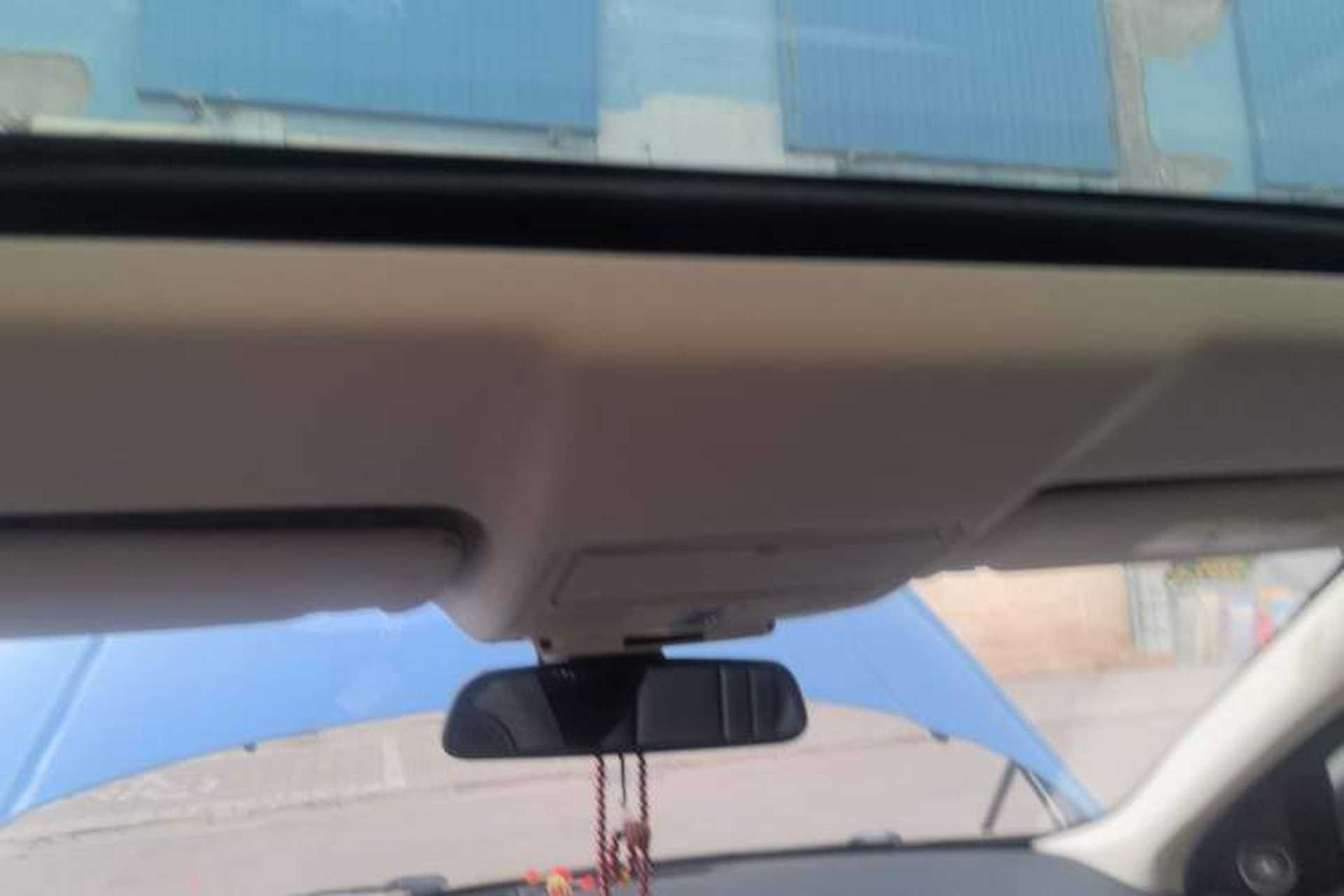 Used Land Rover Range Evoque 2014 2.0T 5-Door Luxury Edition Headliner