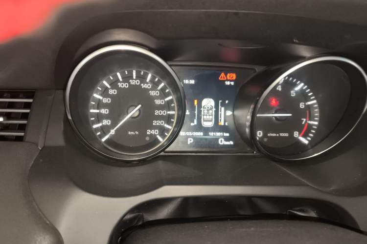 Used Land Rover Range Evoque 2014 2.0T 5-Door Ignite Edition Instrument Cluster