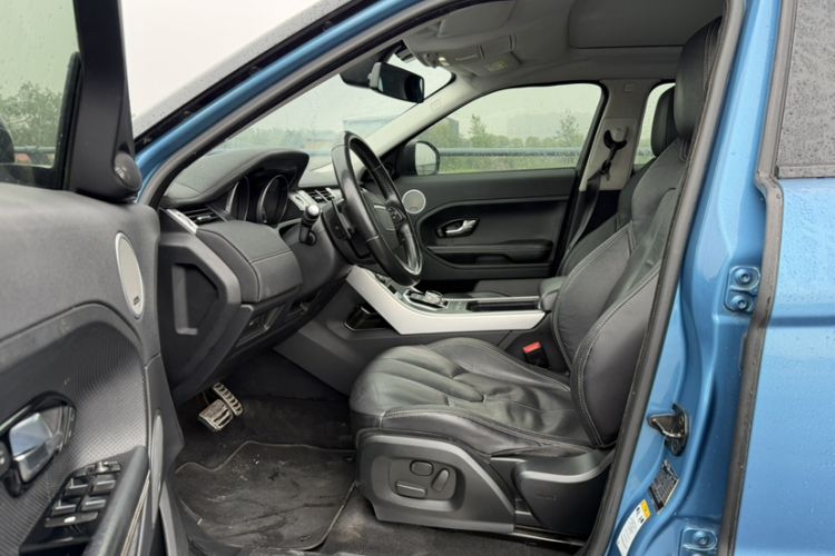 Used Land Rover Range Evoque 2014 2.0T 5-Door Ignite Edition Interior 1