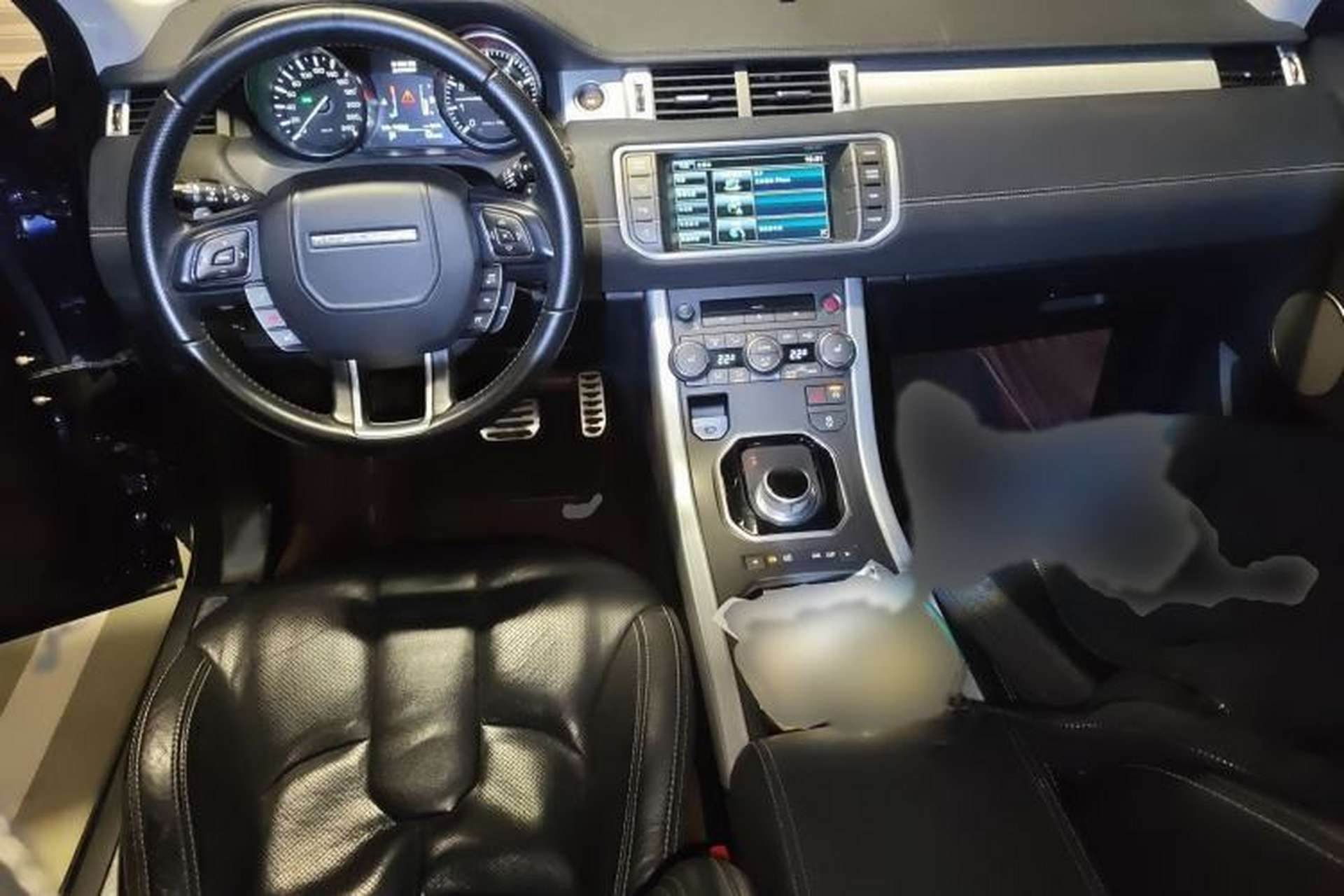 Used Land Rover Range Evoque 2014 2.0T 5-Door Ignite Edition Interior 2