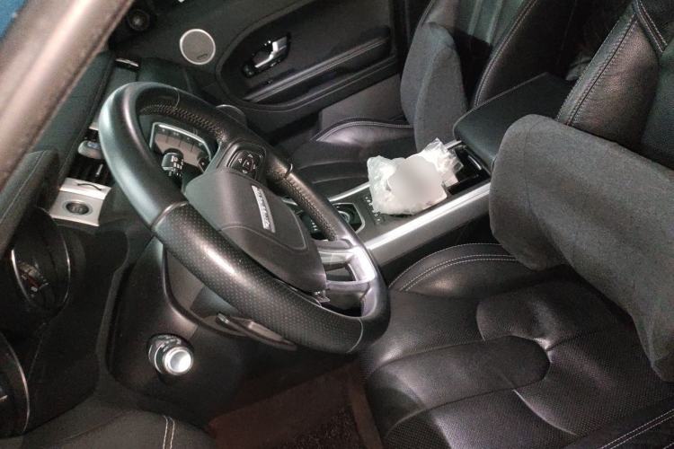Used Land Rover Range Evoque 2014 2.0T 5-Door Ignite Edition Left Front Seat