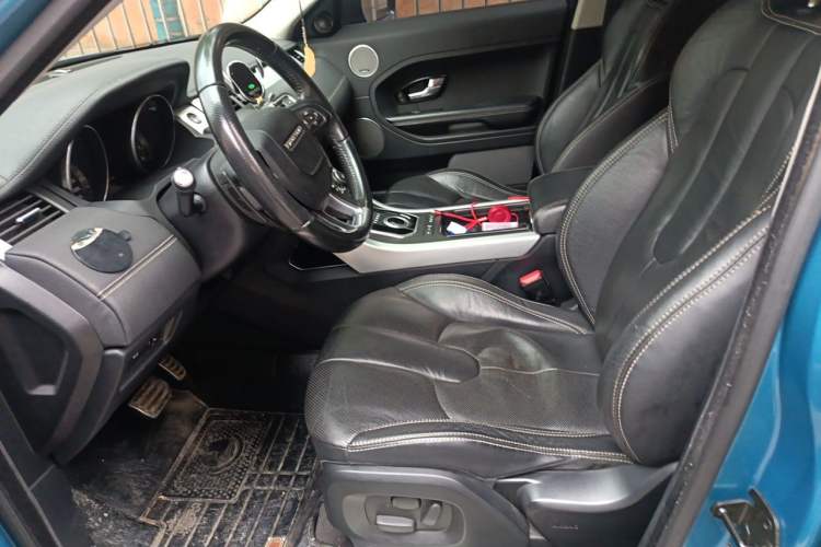 Used Land Rover Range Evoque 2014 2.0T 5-Door Ignite Edition Left Front Seat