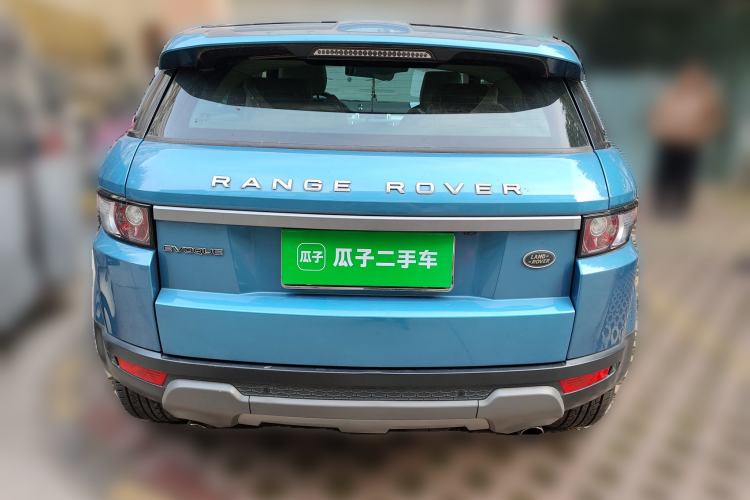 Used Land Rover Range Evoque 2014 2.0T 5-Door Luxury Edition Rear