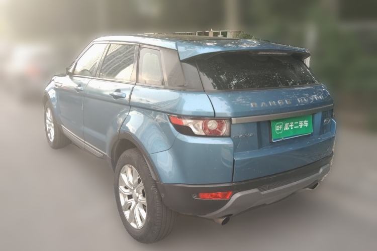 Used Land Rover Range Evoque 2014 2.0T 5-Door Luxury Edition Rear Left 45 Deg