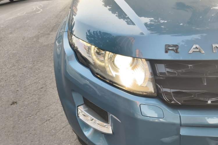 Used Land Rover Range Evoque 2014 2.0T 5-Door Ignite Edition Right Front Headlight