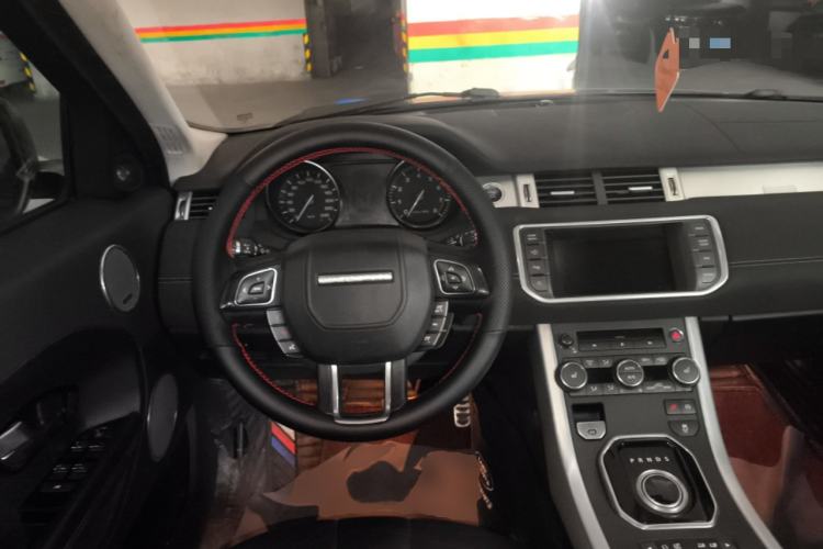 Used Land Rover Range Evoque 2014 2.0T 5-Door Ignite Edition Steering Wheel
