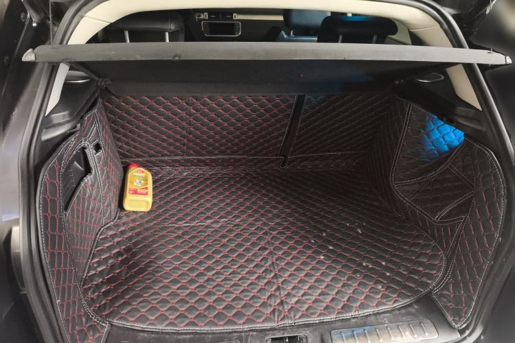 Used Land Rover Range Evoque 2014 2.0T 5-Door Ignite Edition Trunk