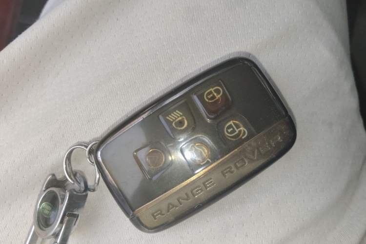 Used Land Rover Range Evoque 2014 2.0T 5-Door Luxury Edition Vehicle Key