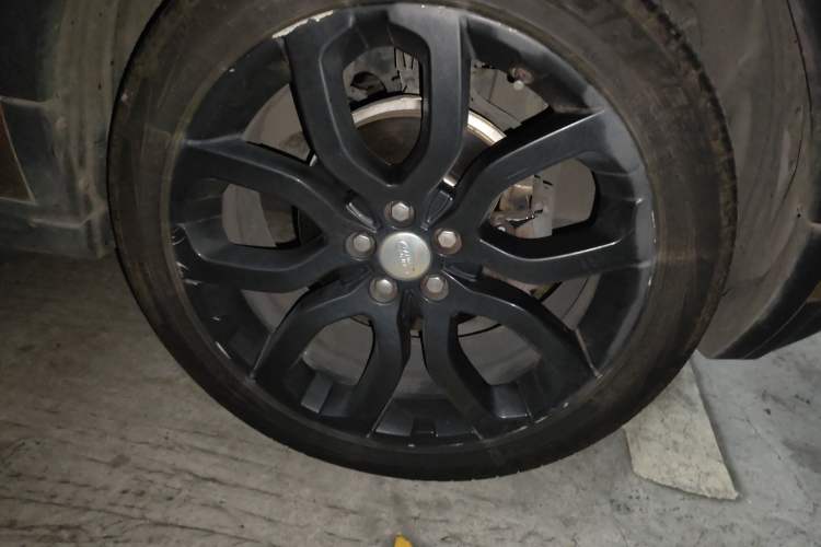 Used Land Rover Range Evoque 2014 2.0T 5-Door Ignite Edition Exterior 7