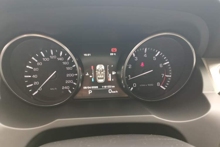 Used Land Rover Range Evoque 2014 2.0T 5-Door Luxury Edition Instrument Cluster