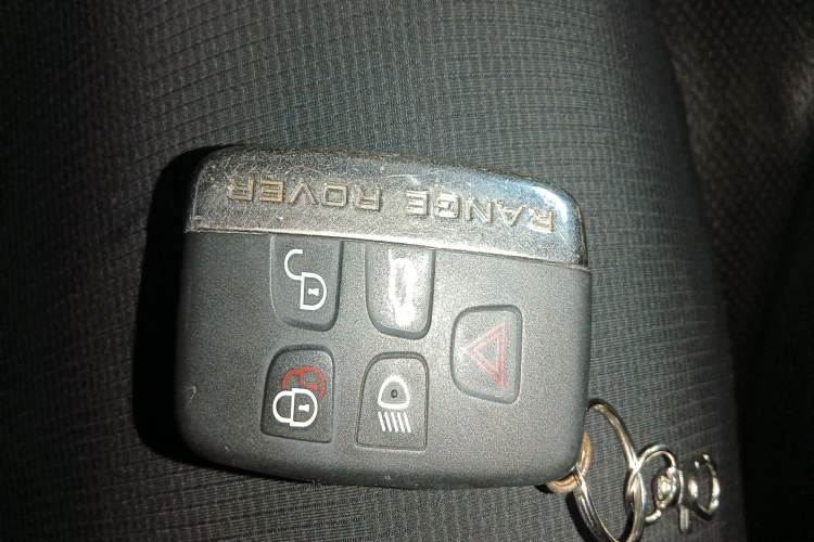 Used Land Rover Range Evoque 2014 2.0T 5-Door Ignite Edition Interior 1