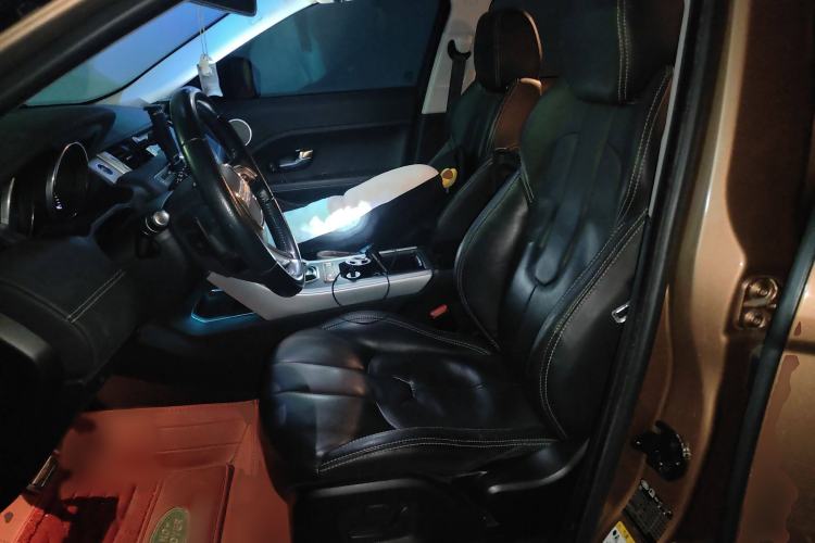 Used Land Rover Range Evoque 2014 2.0T 5-Door Ignite Edition Left Front Seat