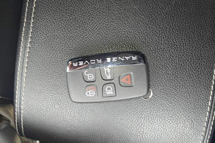 Used Land Rover Range Evoque 2014 2.0T 5-Door Ignite Edition Vehicle Key