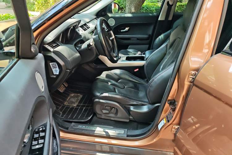 Used Land Rover Range Evoque 2014 2.0T 5-Door Ignite Edition Driver Seat