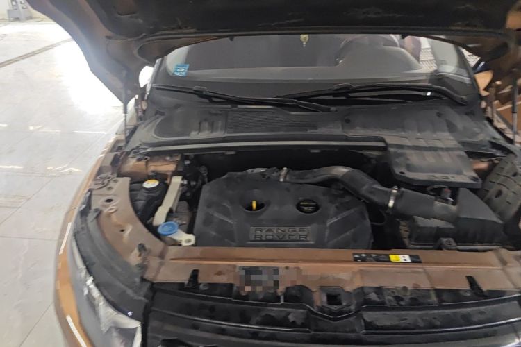 Used Land Rover Range Evoque 2014 2.0T 5-Door Ignite Edition Engine Bay Right