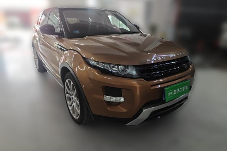 Used Land Rover Range Evoque 2014 2.0T 5-Door Ignite Edition Front Right 45 Deg