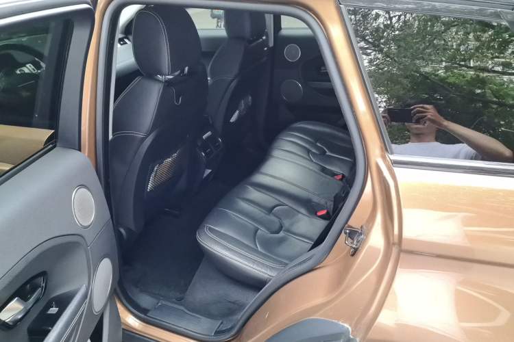 Used Land Rover Range Evoque 2014 2.0T 5-Door Ignite Edition Left Rear Seat