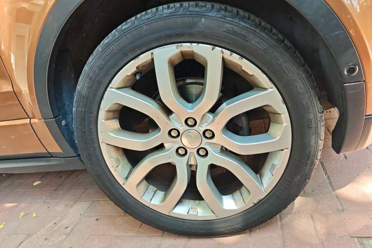 Used Land Rover Range Evoque 2014 2.0T 5-Door Ignite Edition Right Front Wheel Hub