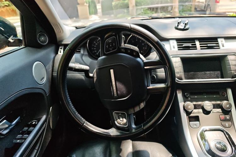 Used Land Rover Range Evoque 2014 2.0T 5-Door Ignite Edition Steering Wheel