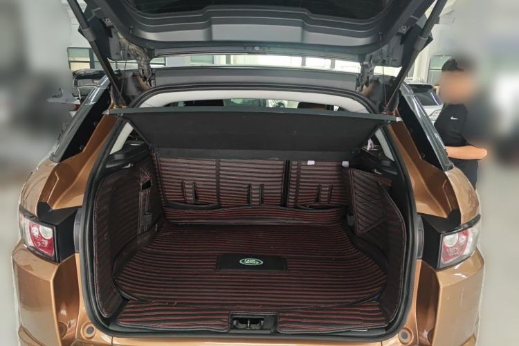 Used Land Rover Range Evoque 2014 2.0T 5-Door Ignite Edition Trunk