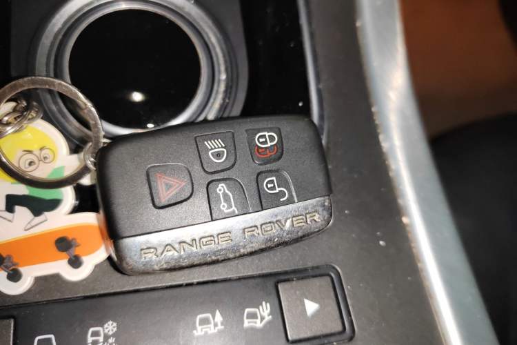 Used Land Rover Range Evoque 2014 2.0T 5-Door Luxury Edition Vehicle Key