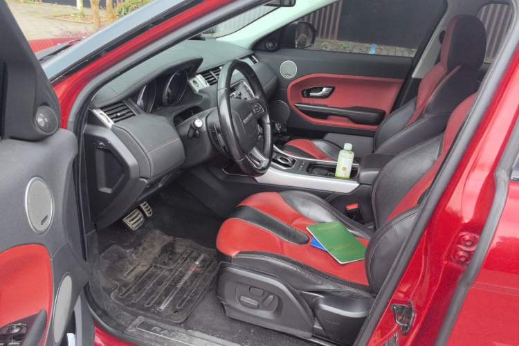 Used Land Rover Range Evoque 2014 2.0T 5-Door Ignite Edition Driver Seat