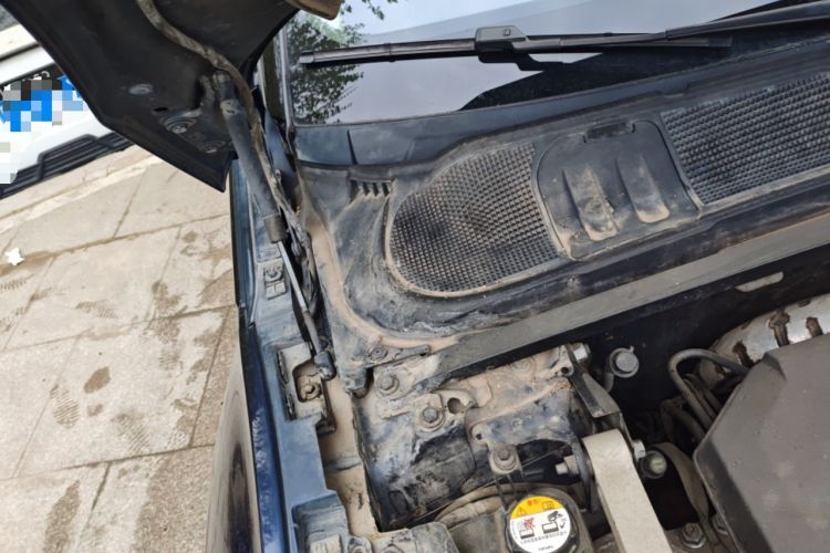 Used Land Rover Range Evoque 2014 2.0T 5-Door Ignite Edition Engine Bay Right
