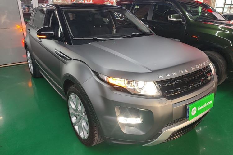 Used Land Rover Range Evoque 2014 2.0T 5-Door Ignite Edition Front Right 45 Deg