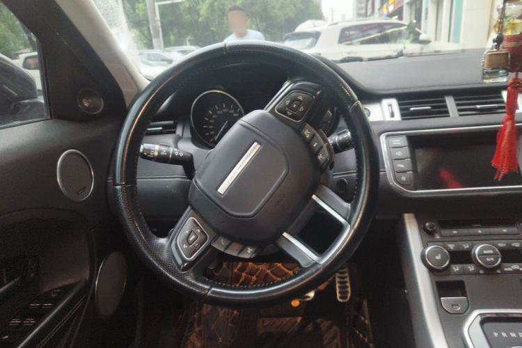 Used Land Rover Range Evoque 2014 2.0T 5-Door Ignite Edition Steering Wheel