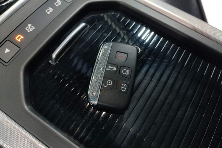 Used Land Rover Range Evoque 2014 2.0T 5-Door Ignite Edition Vehicle Key