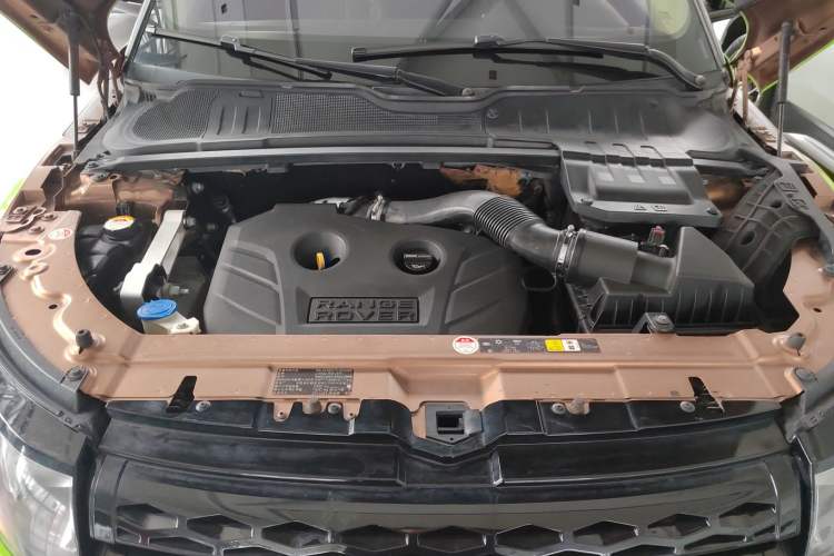 Used Land Rover Range Evoque 2014 2.0T 5-Door Ignite Edition Engine Bay