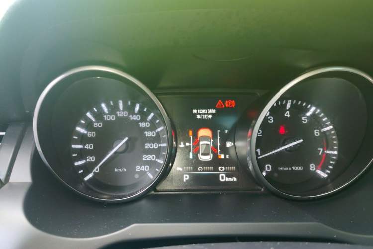 Used Land Rover Range Evoque 2014 2.0T 5-Door Ignite Edition Instrument Cluster