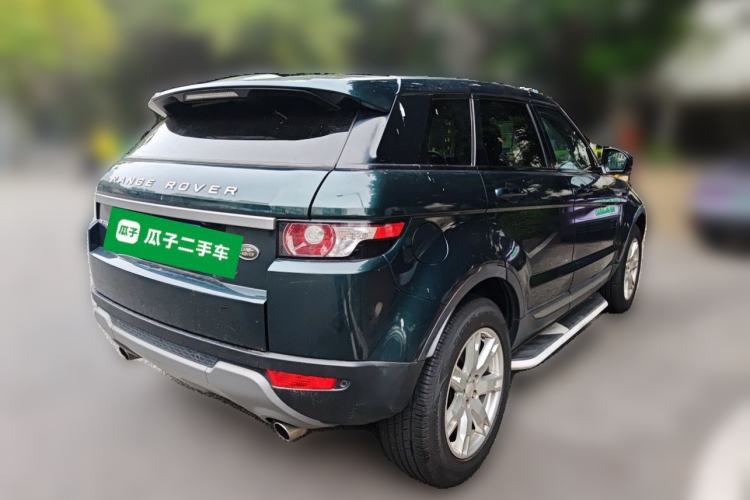 Used Land Rover Range Evoque 2014 2.0T 5-Door Luxury Edition Rear Right 45 Deg