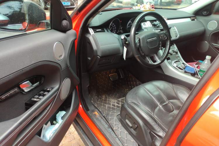 Used Land Rover Range Evoque 2014 2.0T 5-Door Ignite Edition Driver Seat