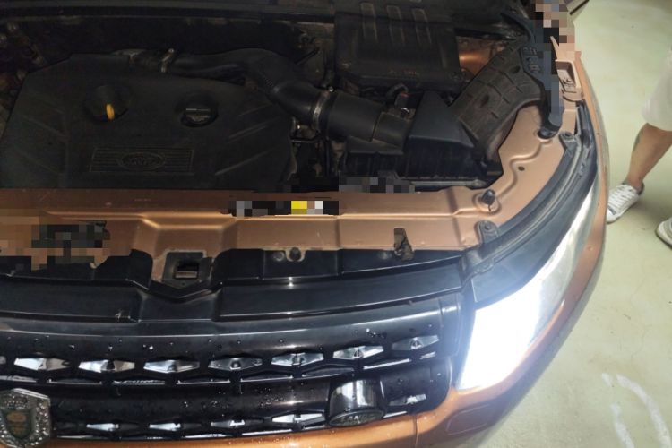 Used Land Rover Range Evoque 2014 2.0T 5-Door Ignite Edition Engine Bay Left