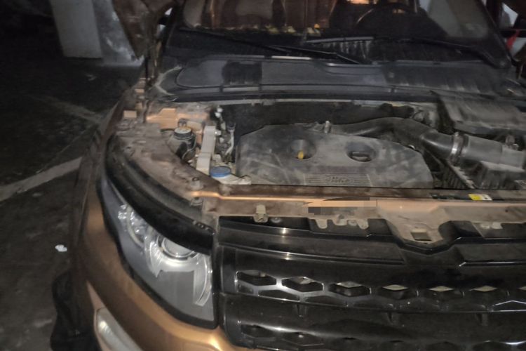 Used Land Rover Range Evoque 2014 2.0T 5-Door YAOZHEN Edition Engine Bay Right