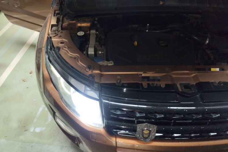 Used Land Rover Range Evoque 2014 2.0T 5-Door Ignite Edition Engine Bay Right