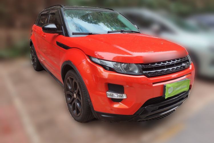 Used Land Rover Range Evoque 2014 2.0T 5-Door Ignite Edition Front Right 45 Deg