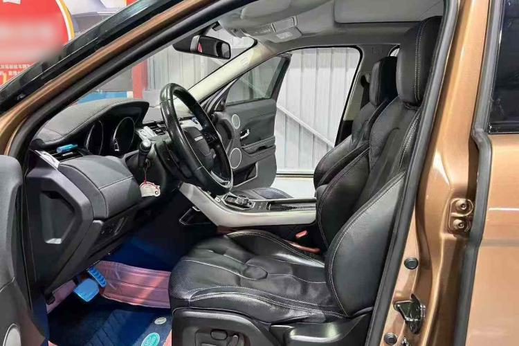 Used Land Rover Range Evoque 2014 2.0T 5-Door Ignite Edition Interior 3