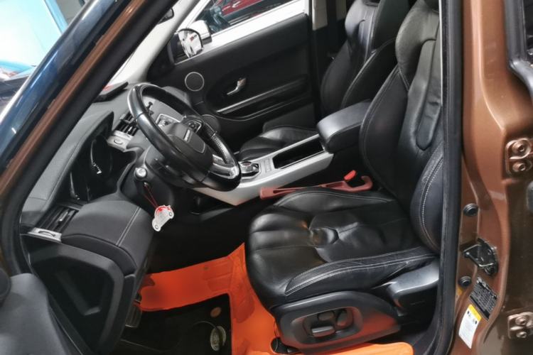 Used Land Rover Range Evoque 2014 2.0T 5-Door Ignite Edition Left Front Seat