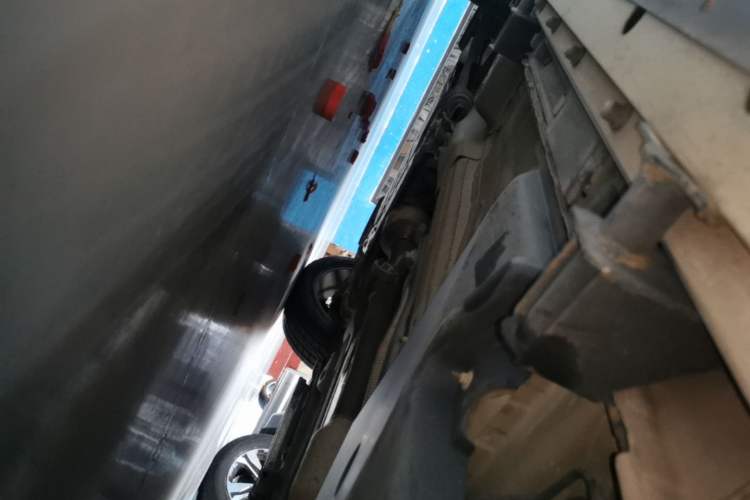 Used Land Rover Range Evoque 2014 2.0T 5-Door Ignite Edition Left Side Sill