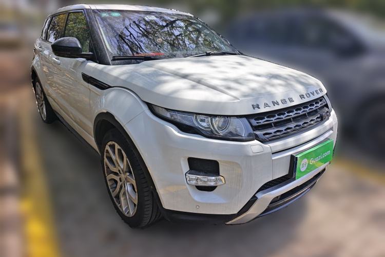 Used Land Rover Range Evoque 2014 2.0T 5-Door Ignite Edition Front Right 45 Deg